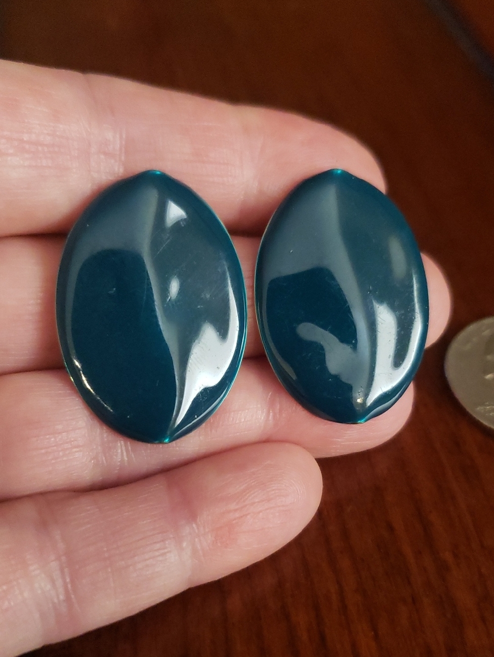 Vtg Glossy Teal Oval Stud Earrings - 1 1/2" Long